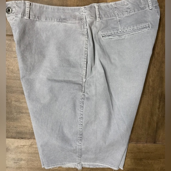 Paperbacks Gray Cut Off Shorts Men’s 36 Cotton Stretch Raw Hem Casual - Picture 3 of 6